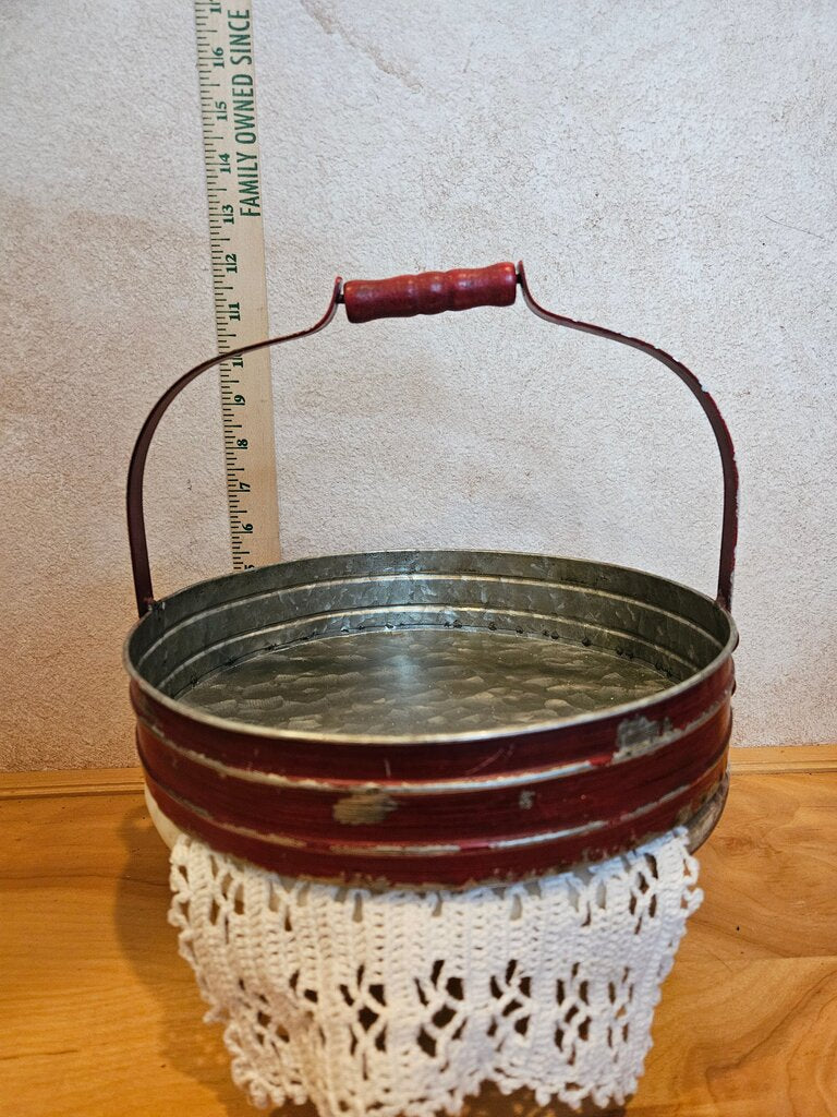 Red Distressed Metal Tray Creating Country kitchen or table Decor