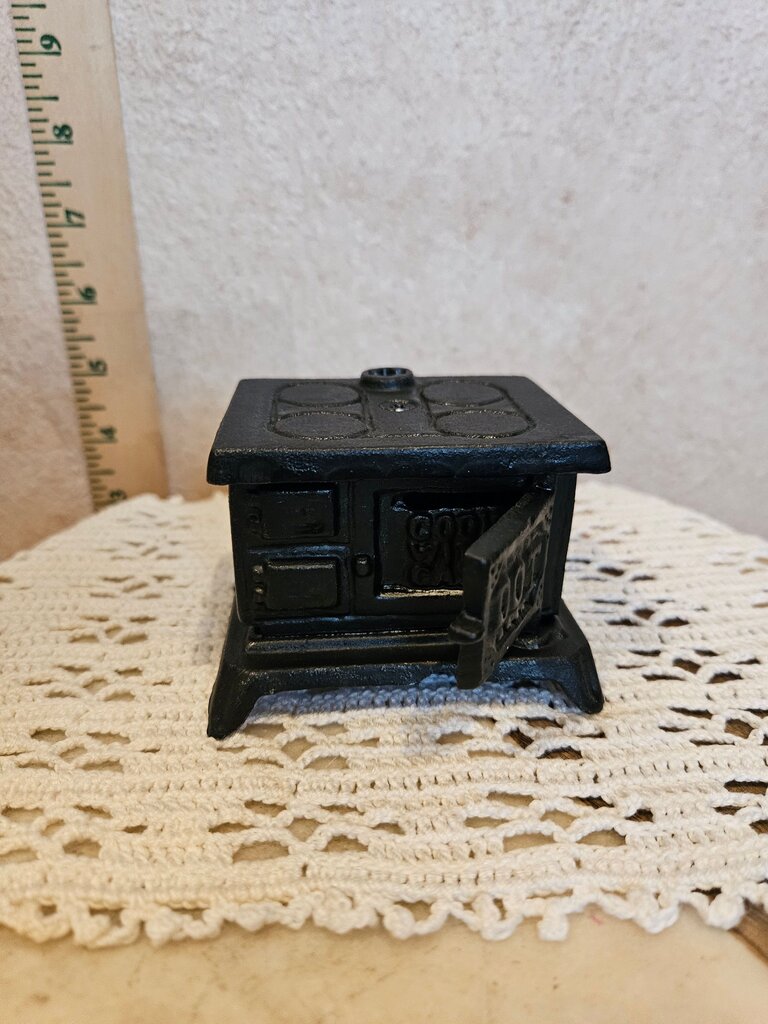 Miniature Cast Iron Stove Doll House Wood Stove for Kitchen