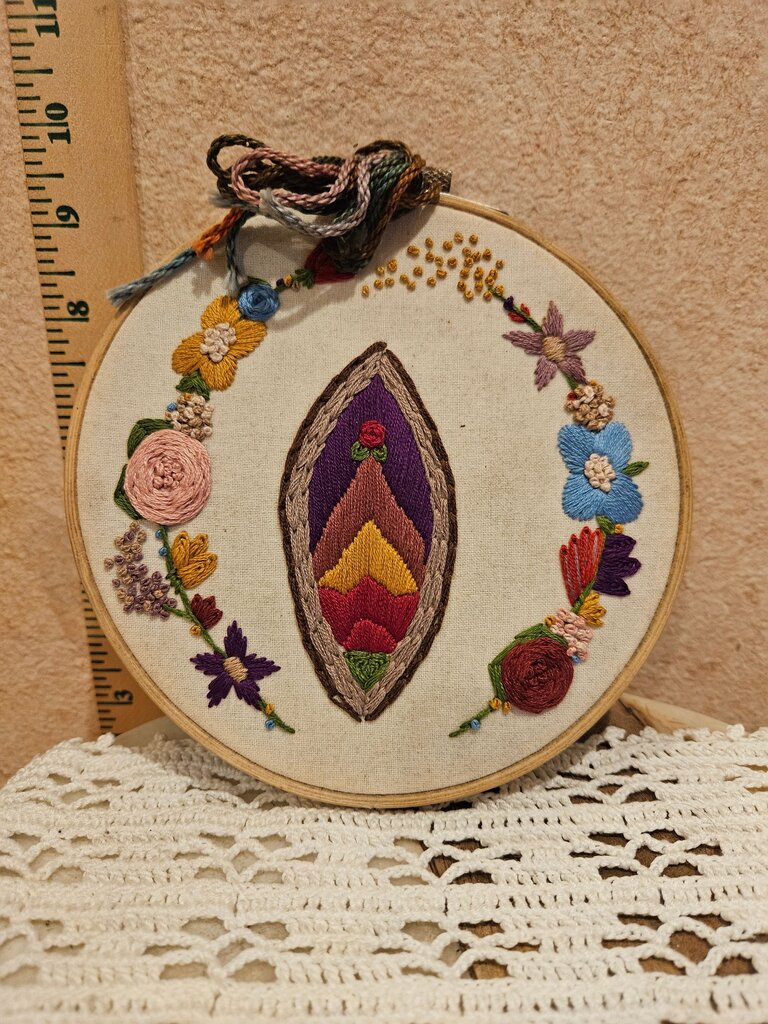 Embroidery Hoop Art Viva la vulva Boho Gypsy Child Midwife, Mother, Doula, Labor Delivery Nurse Gift