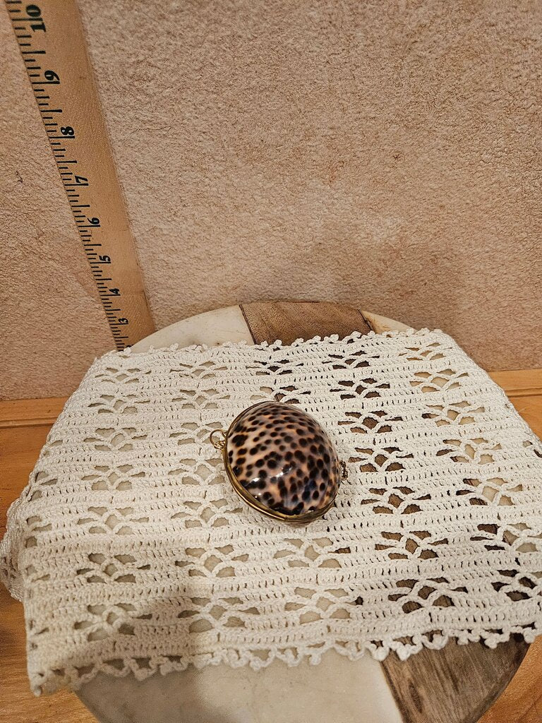 Vintage Cowrie Shell Egg Thimble Holder Seashell Purse. Brass Frame w hinged Latch Coin Purse wedding, vanity bling