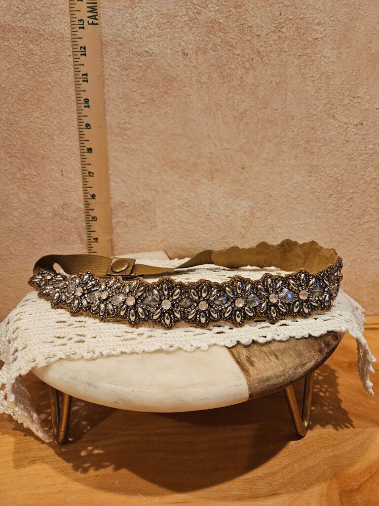 Vintage Floral Design Belt