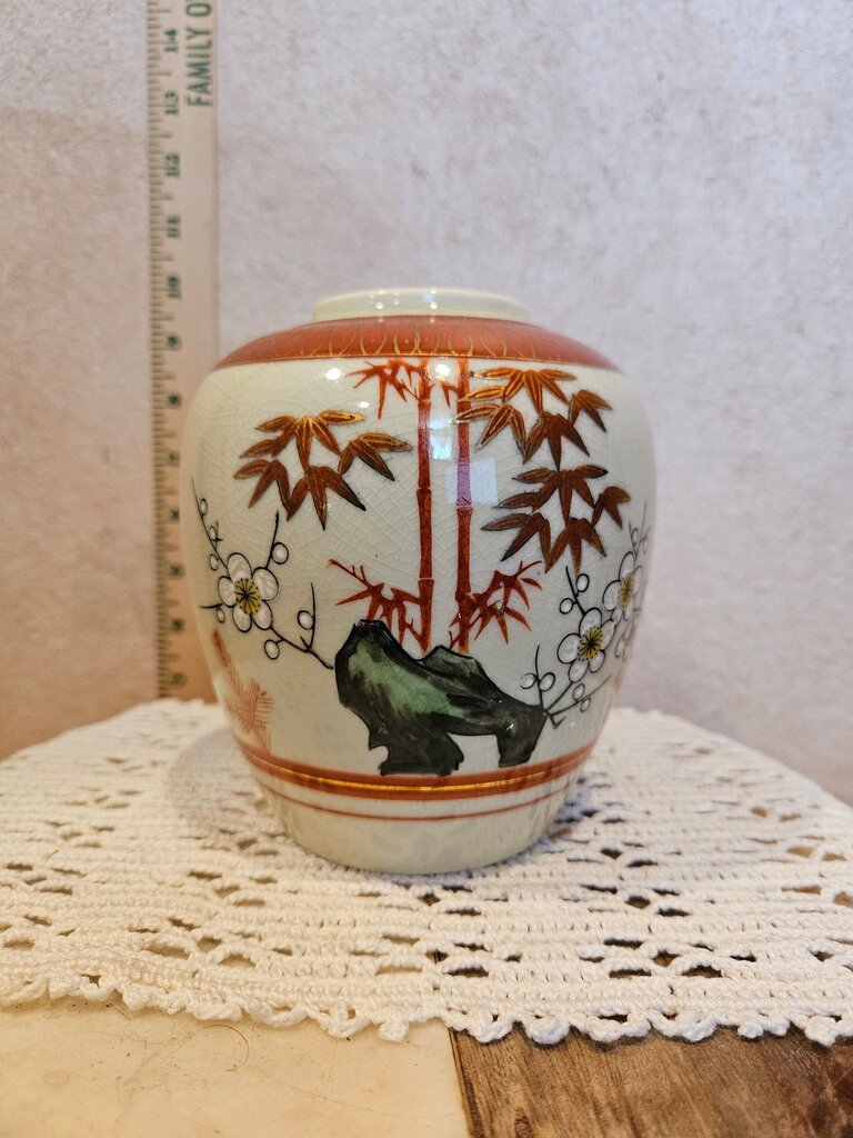Vintage Ginger Jar Crazed White Flowers Bamboo Japan PORCELAIN KUTANI Pottery Ware Floral Hand Painted Vase