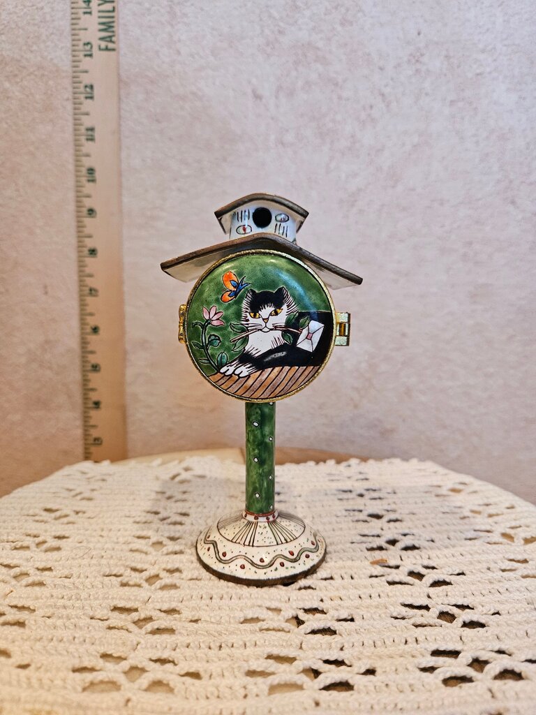 Vintage Empress Arts Cat 2004 Enamel Mailbox Stamp Holder Dispenser Trinket Box