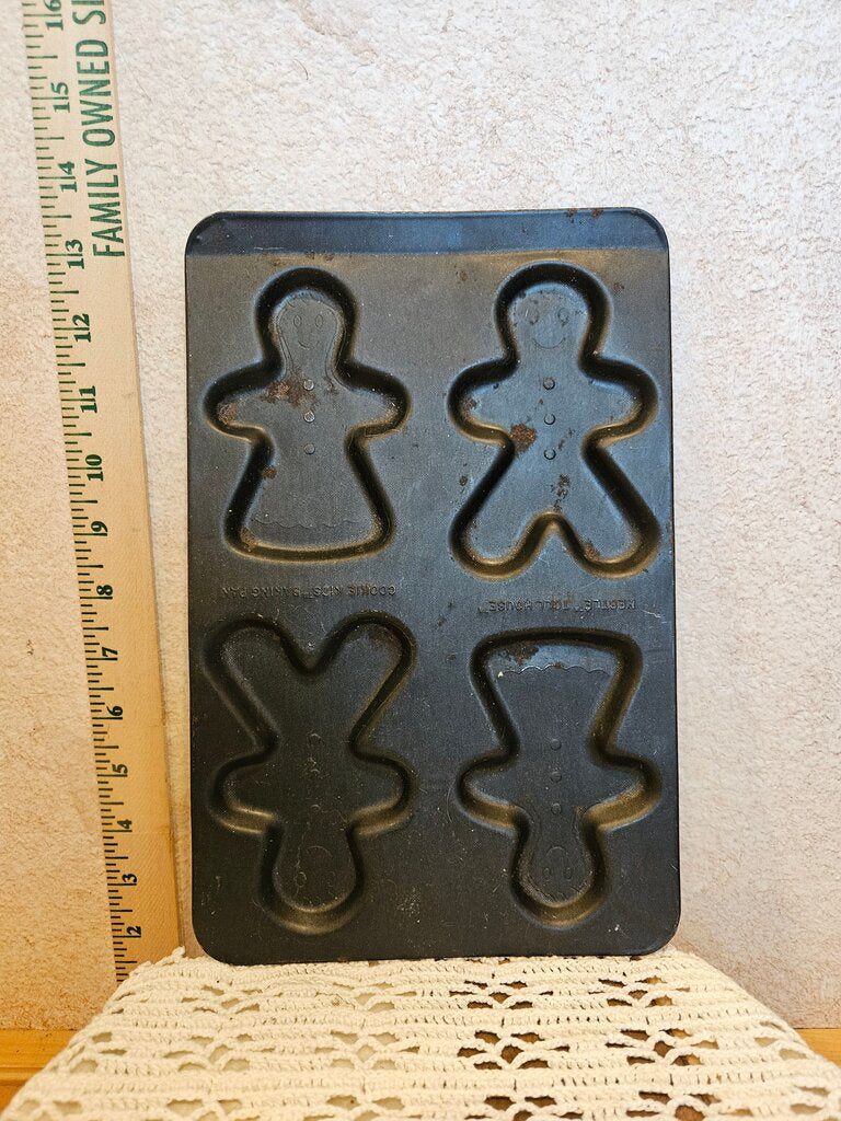 Vintage 1990s Nestle Toll House Cookie Kids Baking Pan - Christmas
