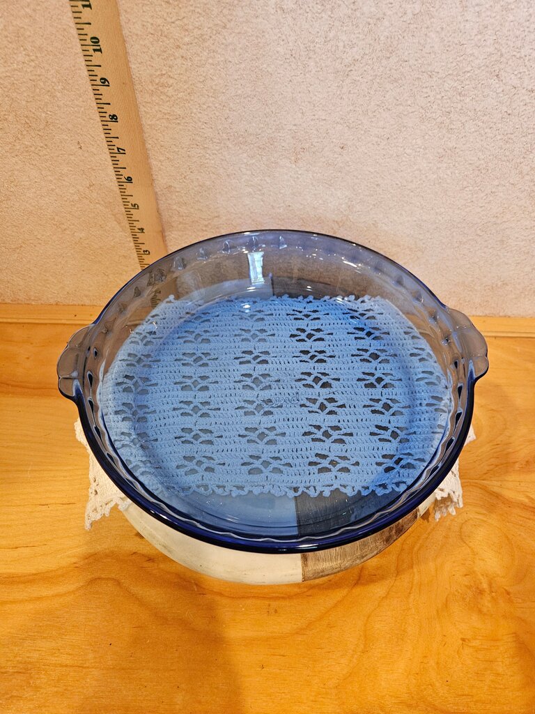 Vintage Cobalt Blue Pie Plate/Pan by Anchor Hocking, Vintage Glass Pie Plate