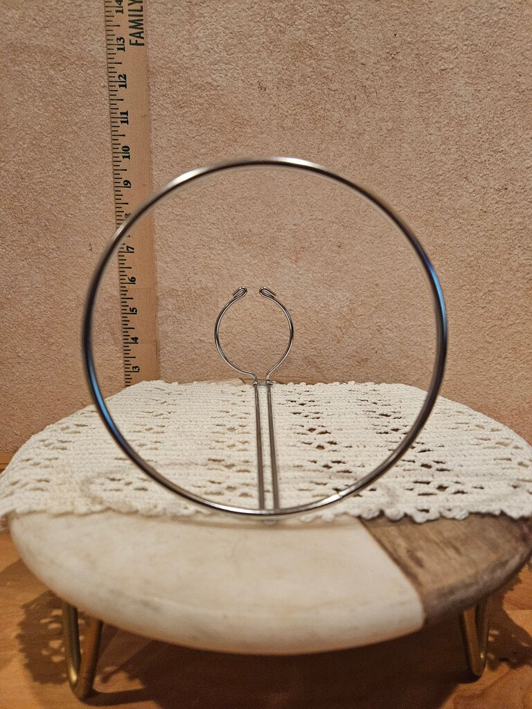 7 Inch Silver Tone Metal Doll/Toy Display Stand