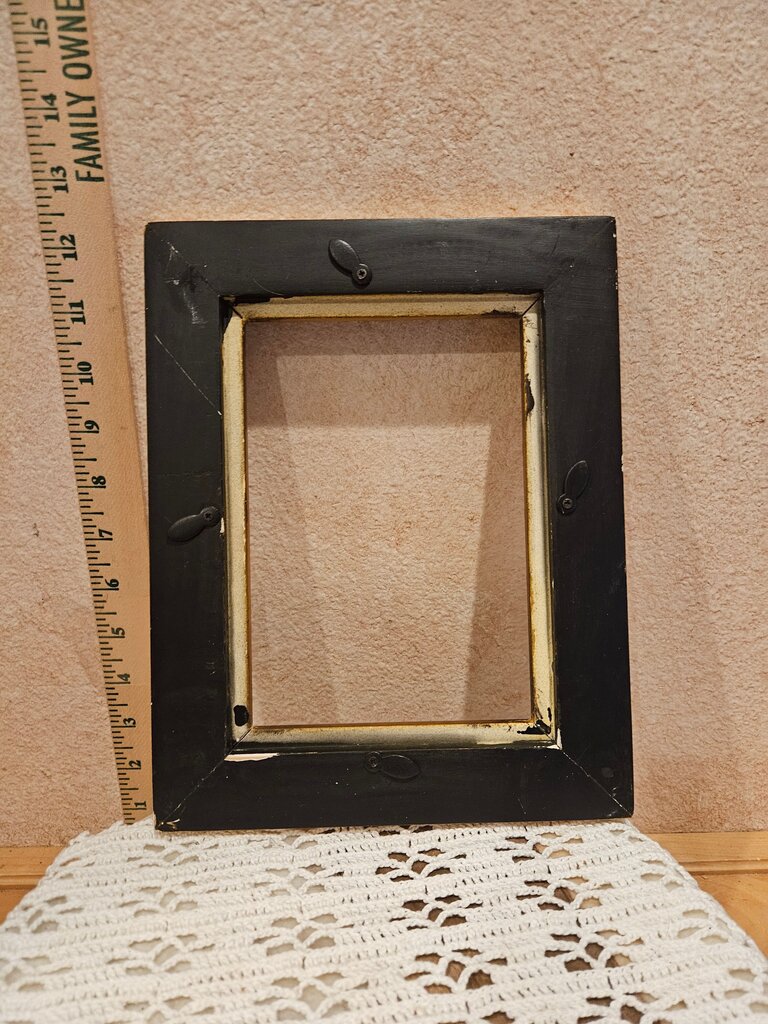 Vintage Picture Frames Set