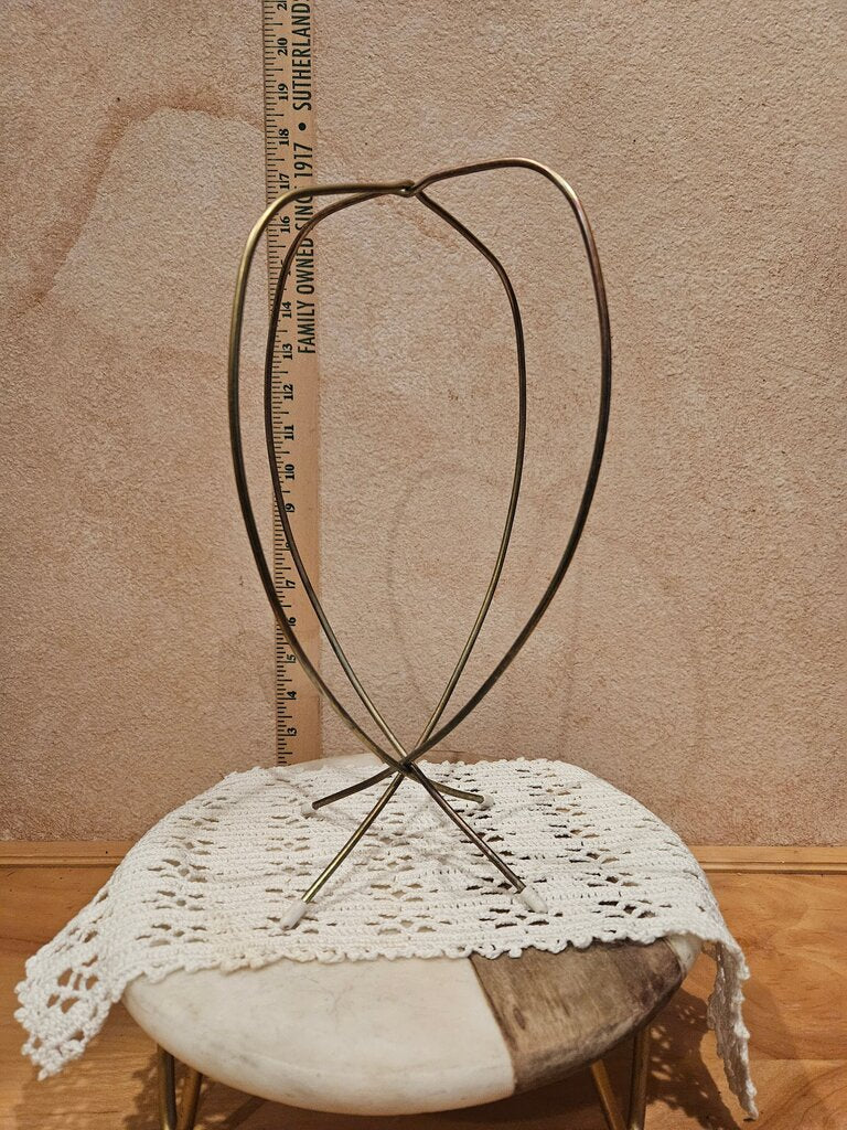 NEW Vintage Collapsible Heart Shaped wig, hat display Wire Stand