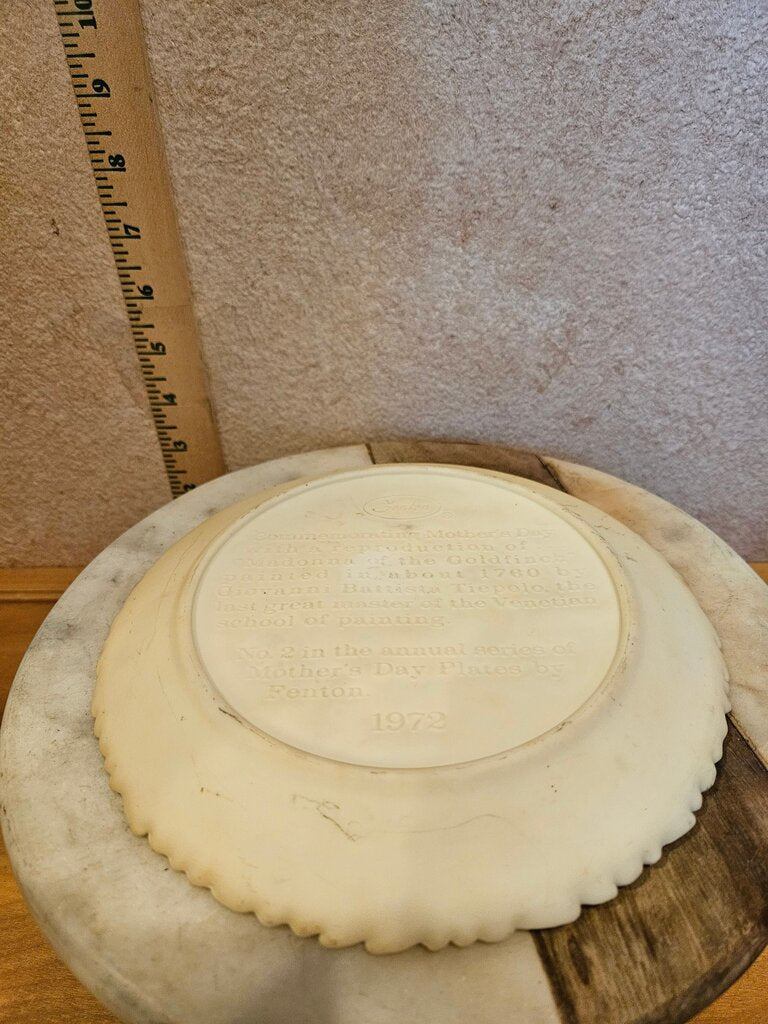 1972 Mother's Day Plate by Fenton
