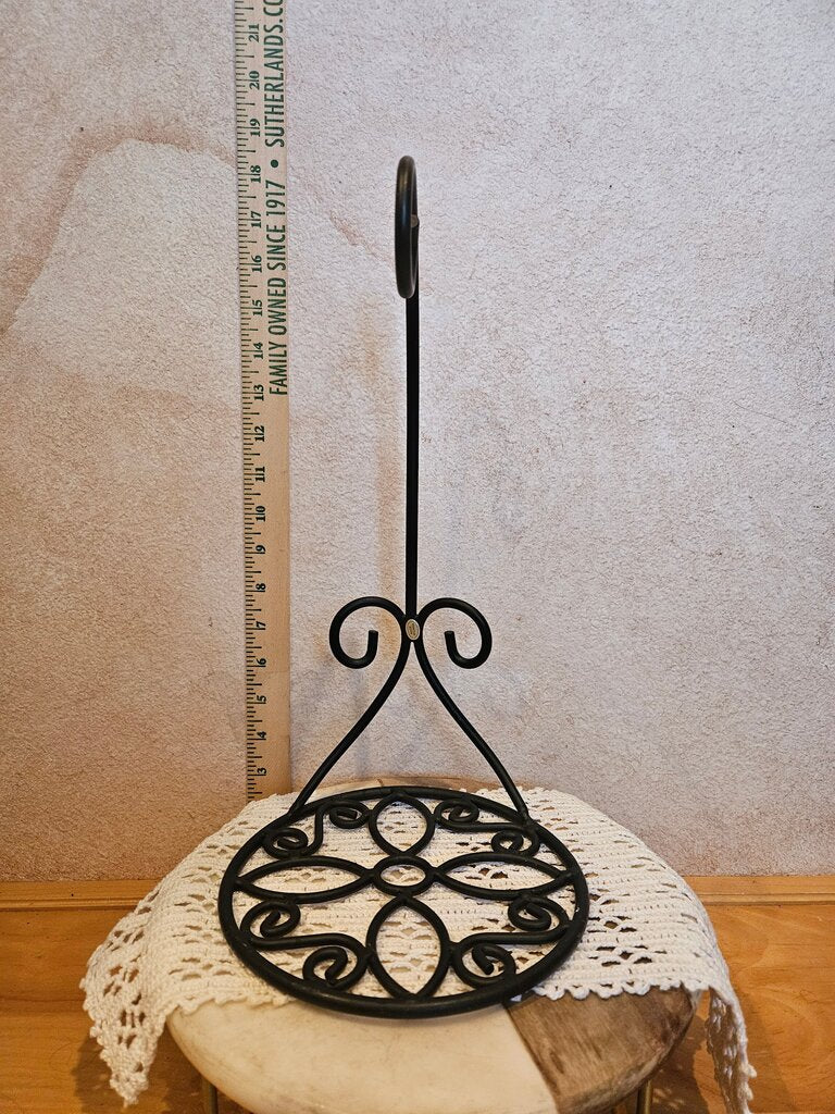 Banana Holder Tree Stand Hook Kitchen Countertop Table Top Black Iron Stand or ornament stand