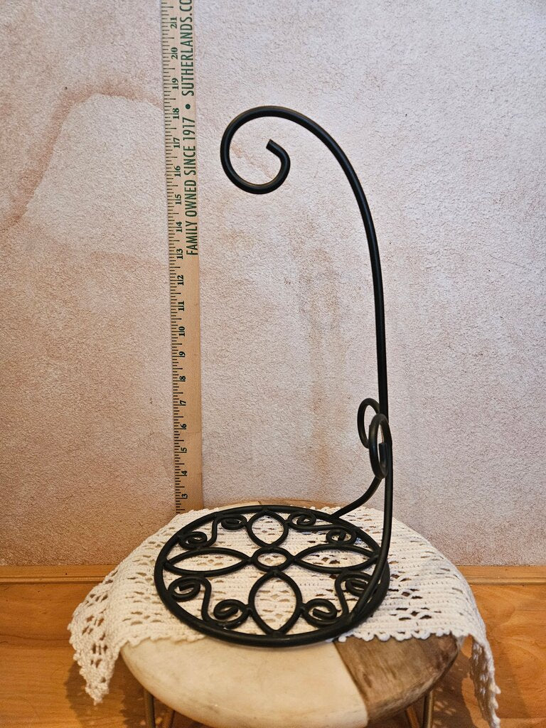Banana Holder Tree Stand Hook Kitchen Countertop Table Top Black Iron Stand or ornament stand