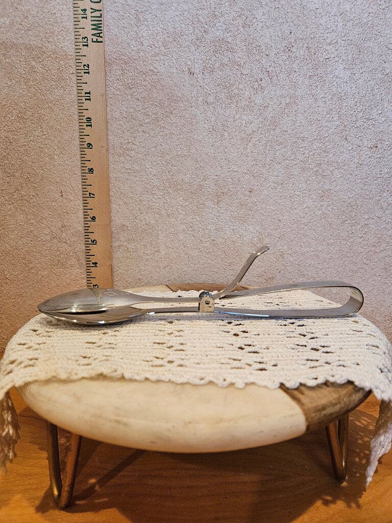 Vintage Pampered Chef Hinged large serving Spoon Set - Stainless Steel Pampered Chef Spoons -Pampered Chef Kitchen Utensils -Stainless Serving Utensils -