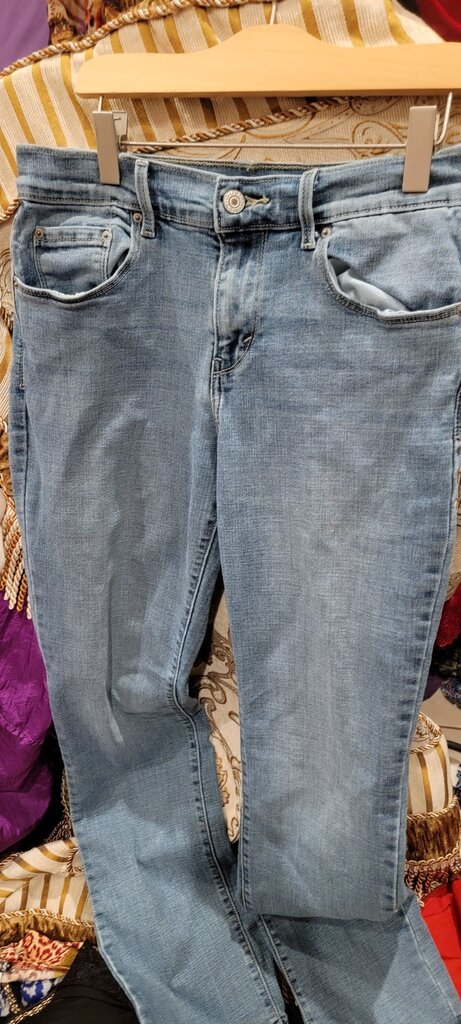 Levi's 505 Straight Leg Jeans