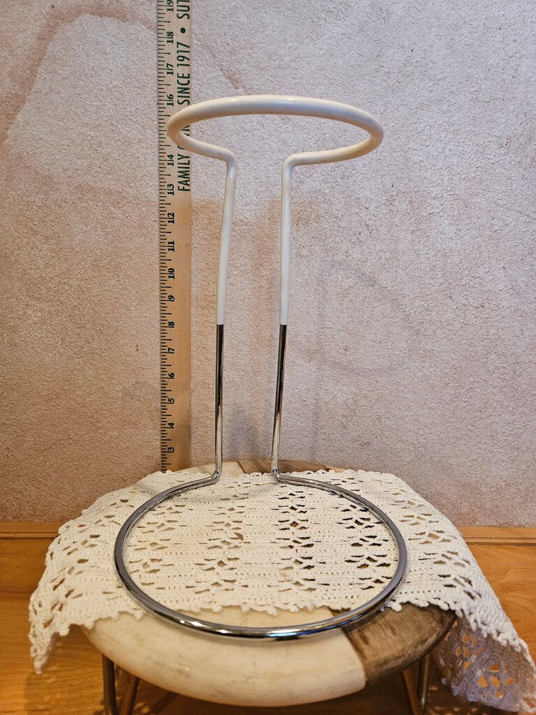 Decanter Drying Stand barware or Holder doll support, riser