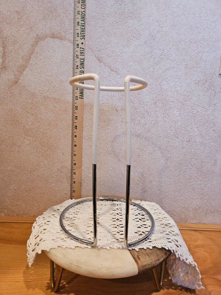 Decanter Drying Stand barware or Holder doll support, riser