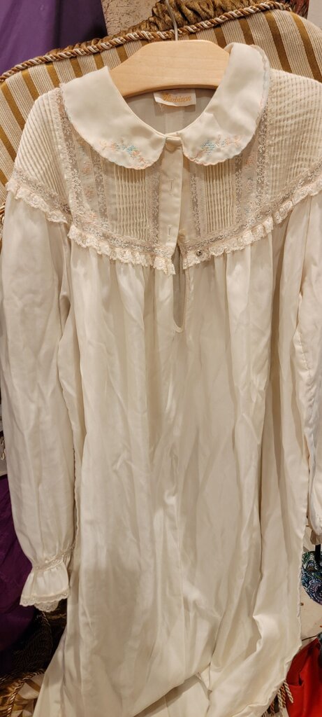 Barbizon Vintage Nightgown