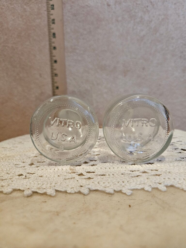 Vintage 2 Antique Vitro Apothecary Glass Bottles w/ Ground Glass Penny Stoppers Laboratory Bottles