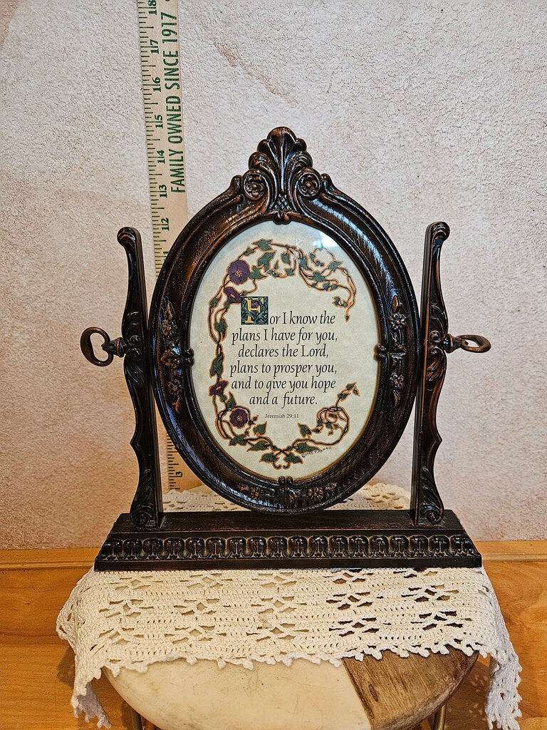 Faux wood Victorian Style Ornate Oval Picture Frame On Pivoting Pedestal Base w Inspirational Quote