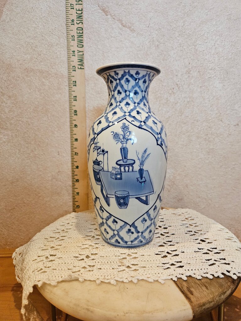 Vintage Seymour Mann Still Life Hand Painted “China Blue” Porcelain Vase