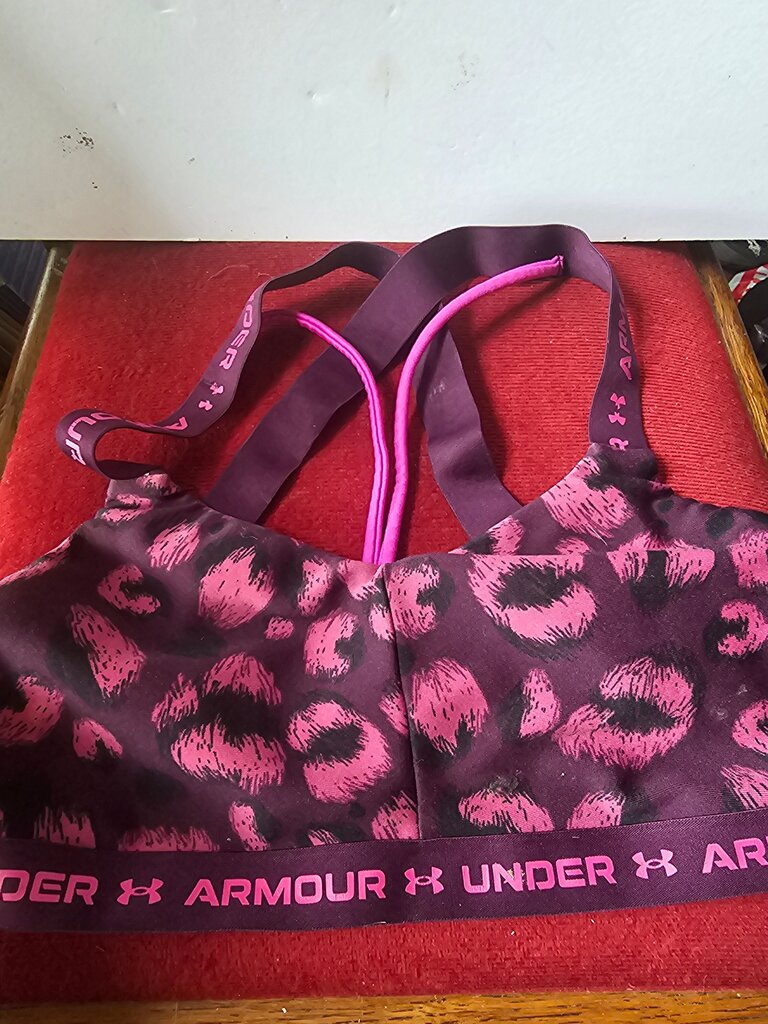 Under Armour Leopard Print Sports Bra