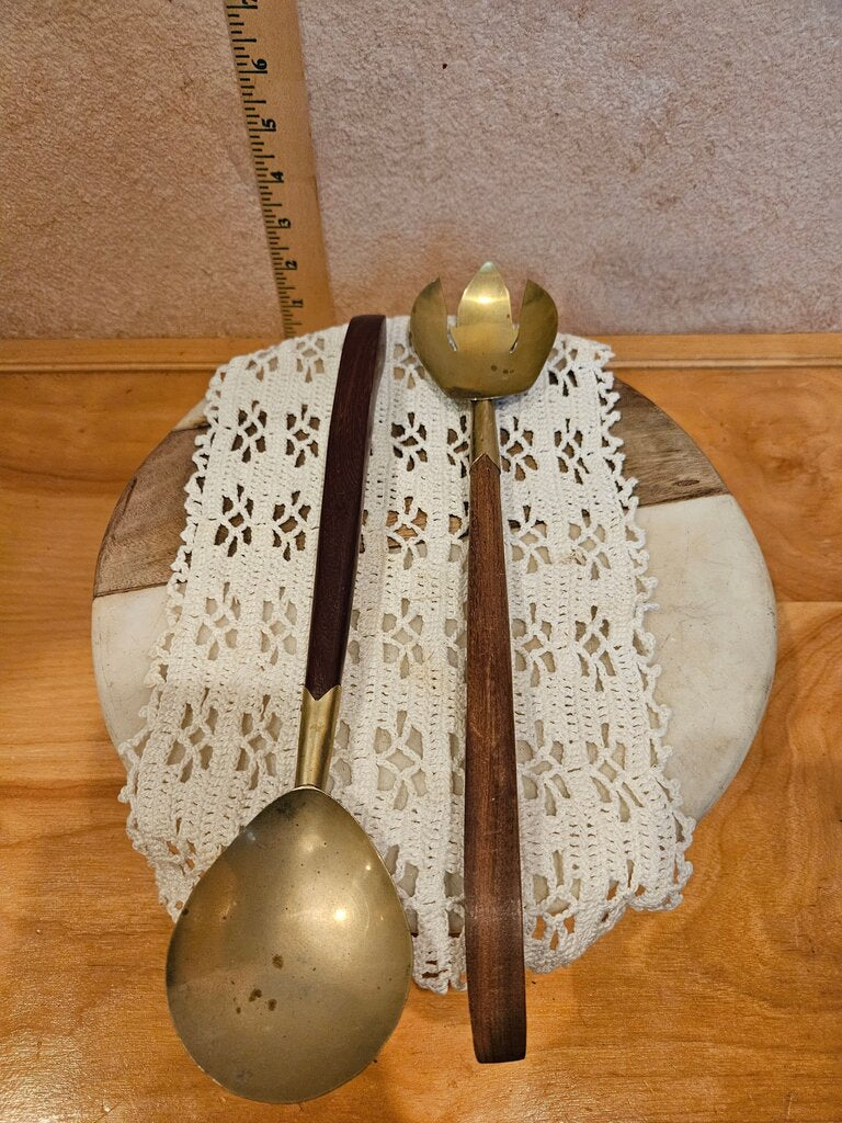 Vintage MCM sleek and clean Salad Fork & Spoon Serving Set attachment a little wiggly