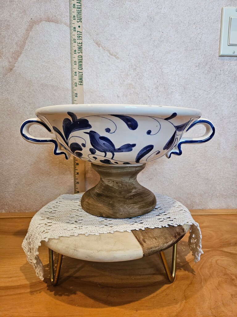 Decorative blue & white pedestal Serving Bowl w Blue Floral & Bird Design