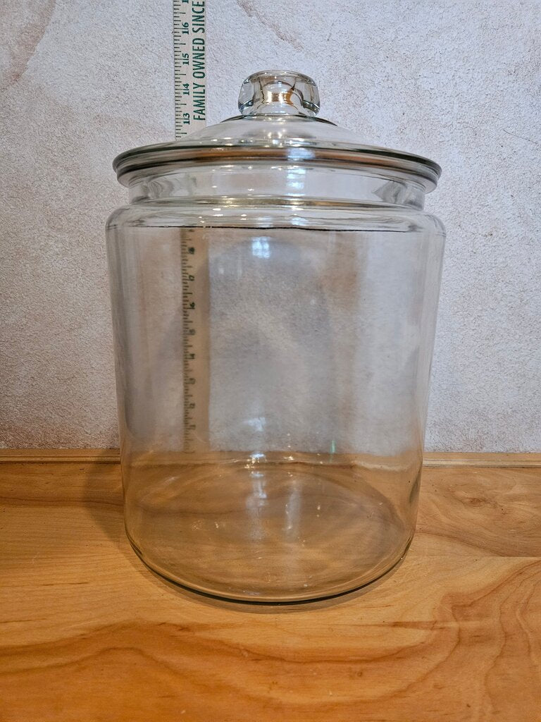VINTAGE LARGE STORE COUNTER DISPLAY GLASS CANISTER JAR W/COVER Glass Storage Jar w Lid 2 Gal