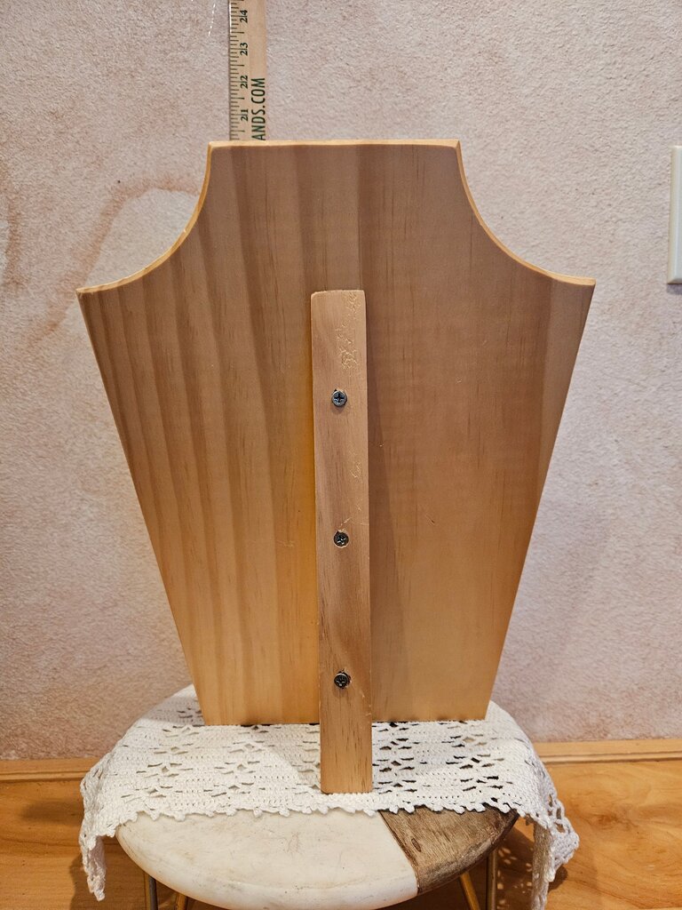 Wooden Necklace Display Mannequin w heavy duty stand