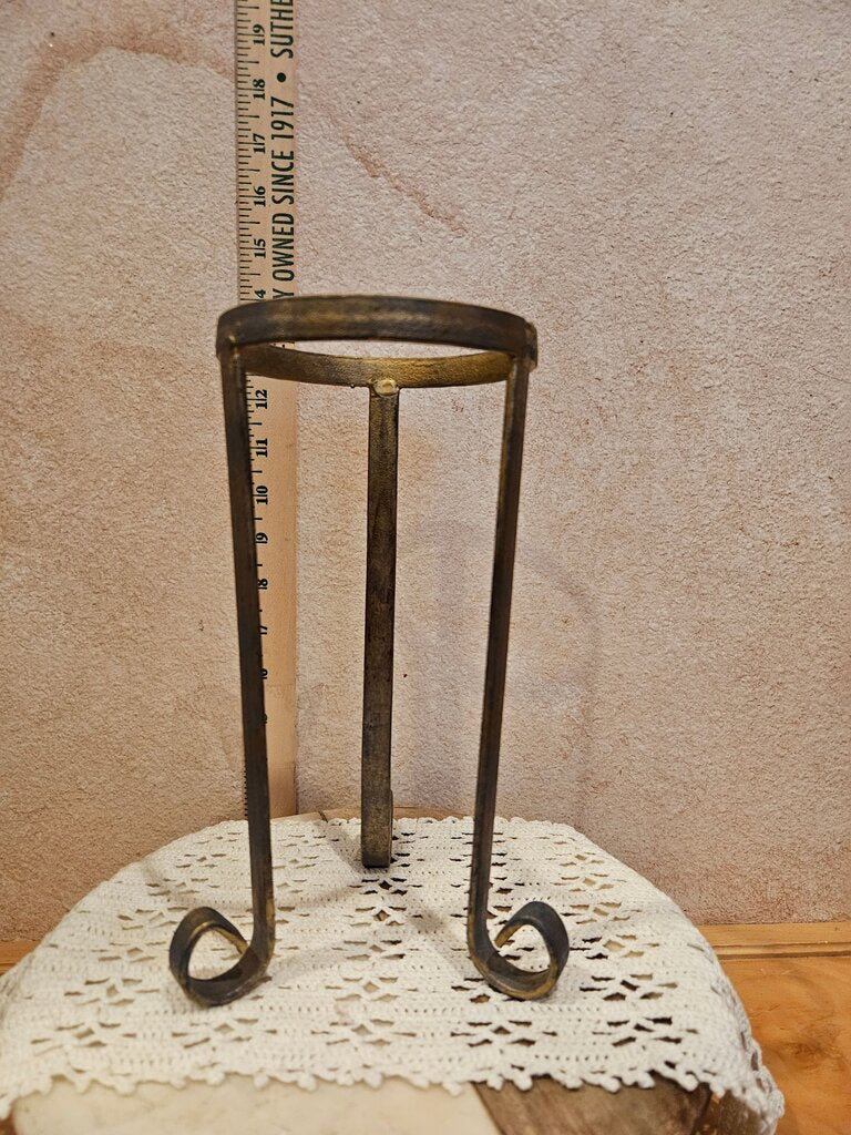 Vintage Bronze Looking Metal Plant Stand Riser