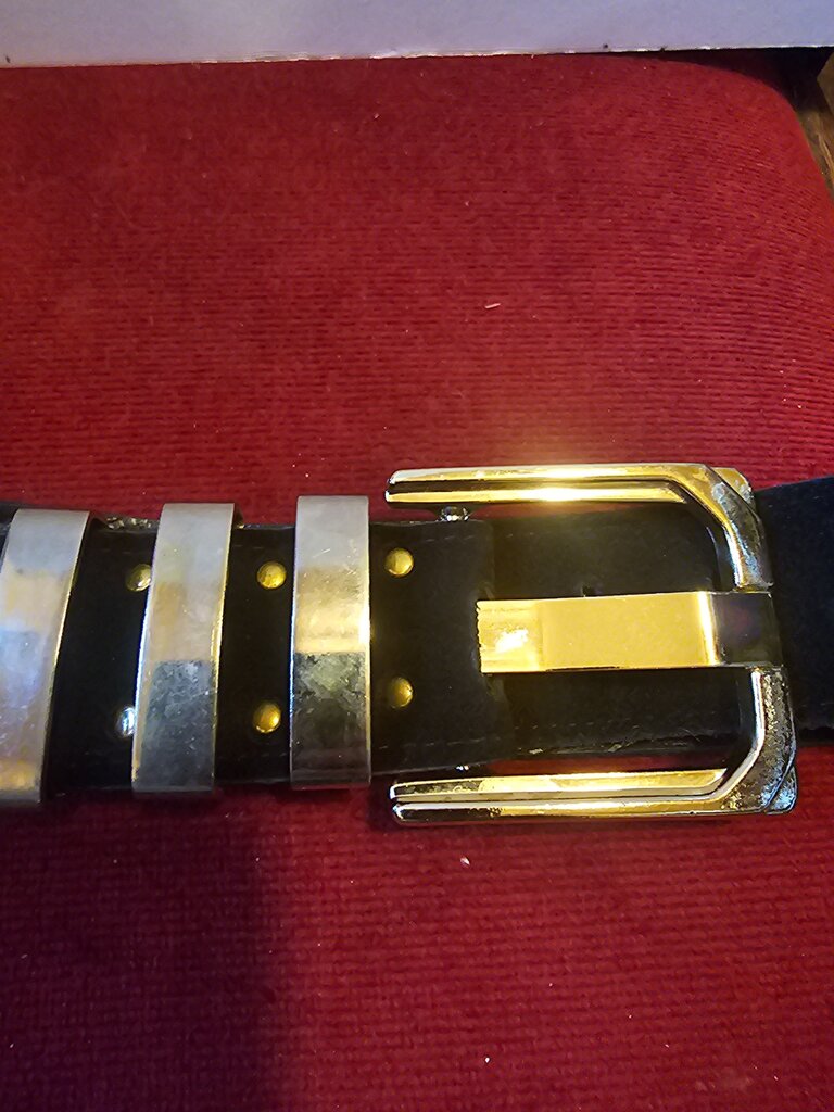 Stylish Black Leather Belt with Metallic Accents