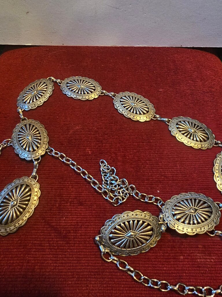 Vintage Silver Tone Chain Belt
