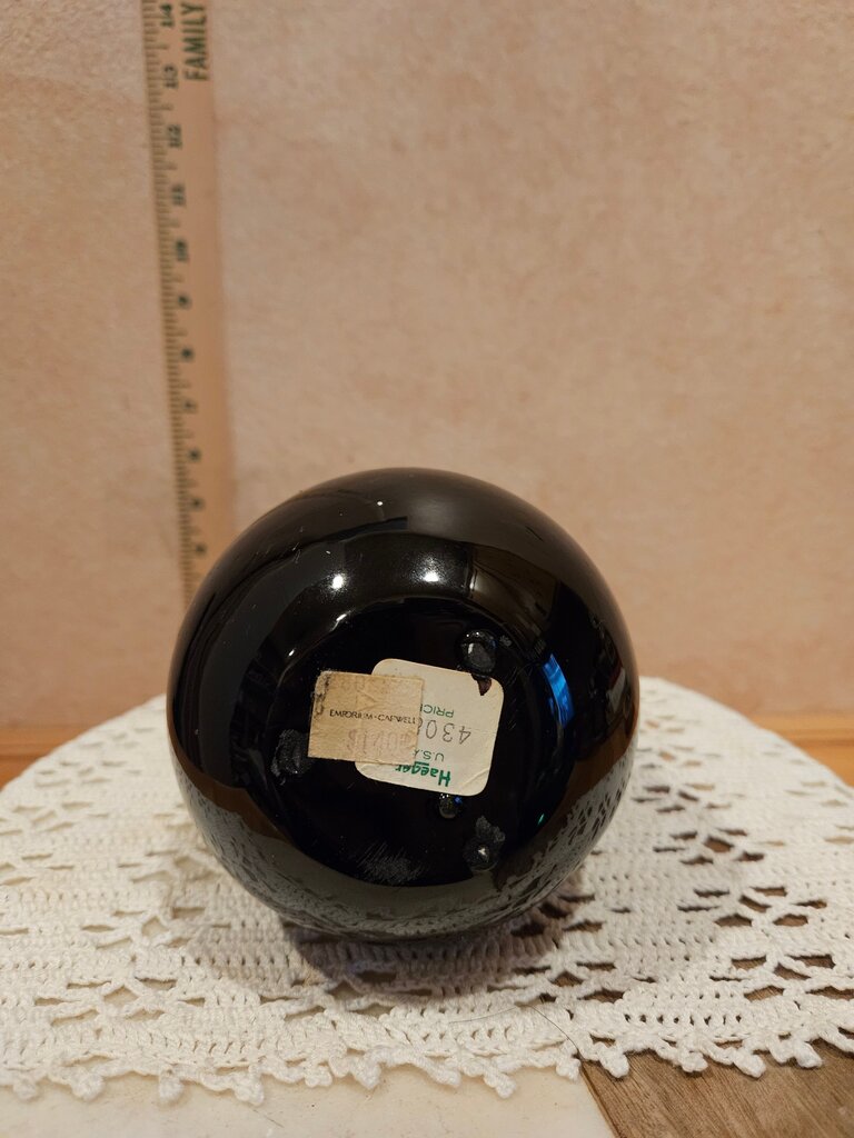 Vintage Black Lacquer Bud Rose Vase Opaque Jet Black w Round Bottom, Goth Halloween