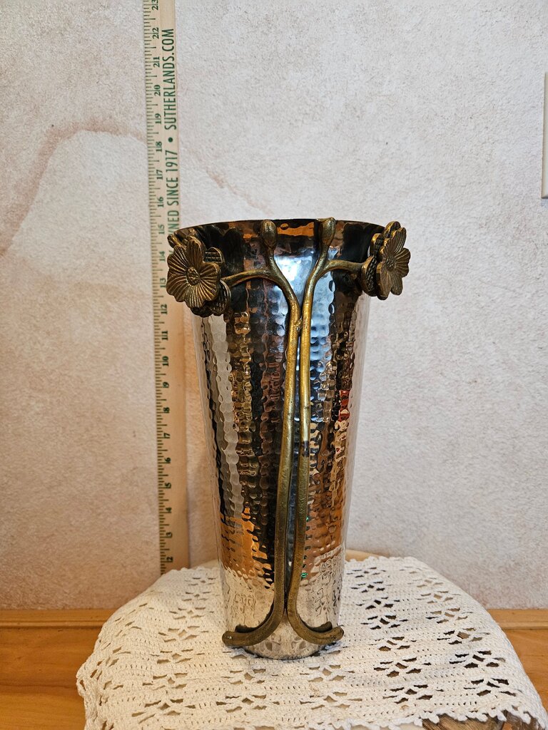 Stunning Rare Vintage Fine Polished Hammered Stainless Steel & Brass Floral Hanlde Two Tone Pitcher