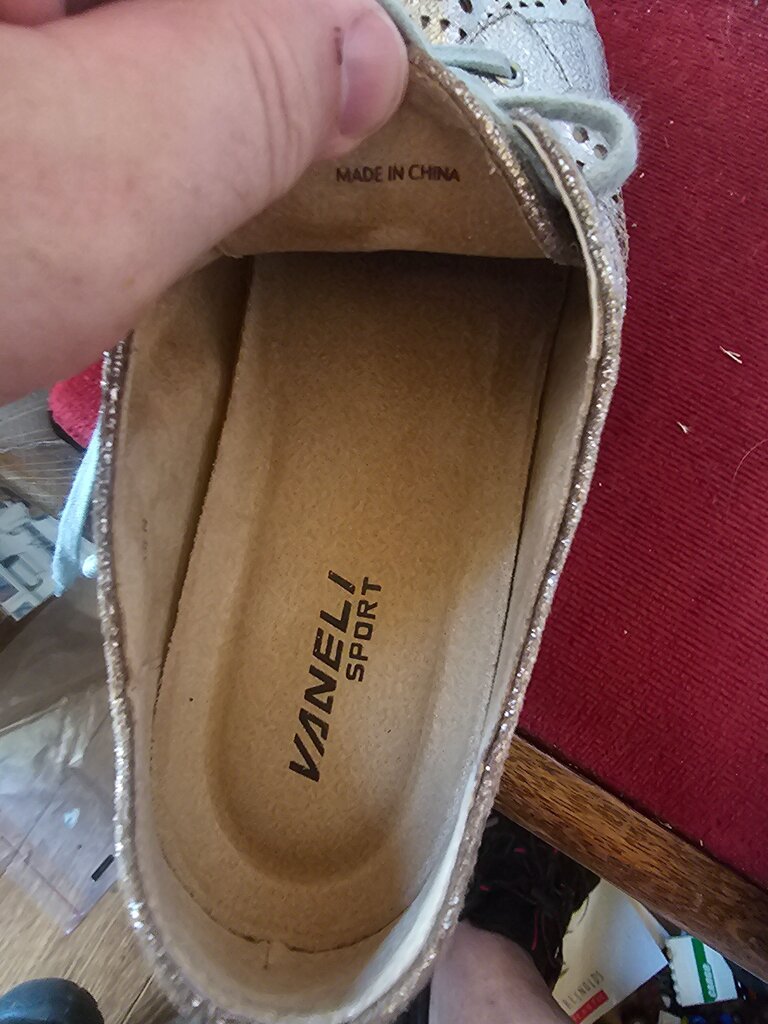 Vaneli Sport Women's Casual Sneakers