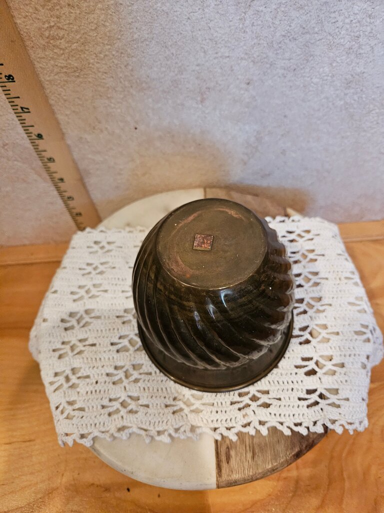 Vintage Small Brass Flower Pot Brass Planter Embossed Twist Design