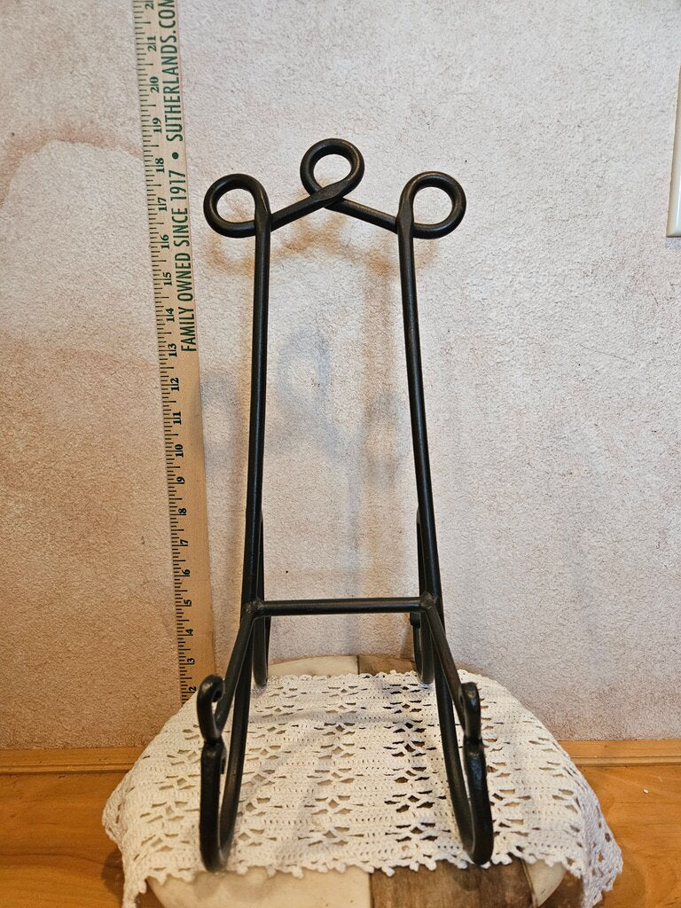 Black Metal Ease Very Large Plate Stand book Display Stand cookbook holder art scrolling Metal Design