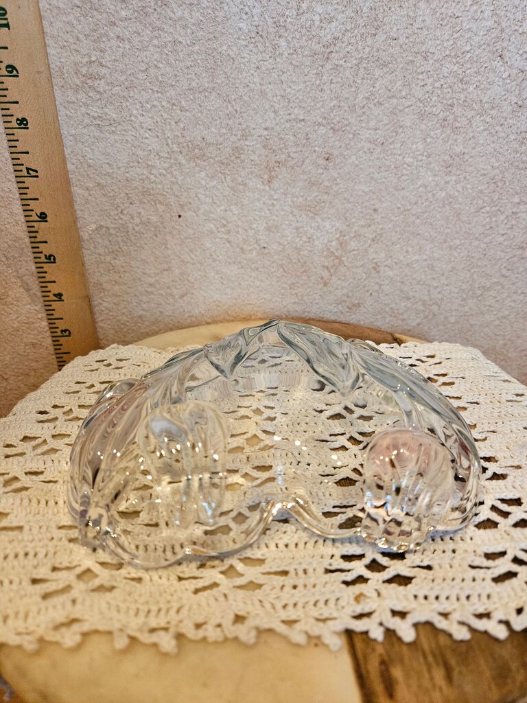 Vintage Heart Shaped Embossed Tulip Pink Blue Green Clear Art Glass Dish probably mikasa