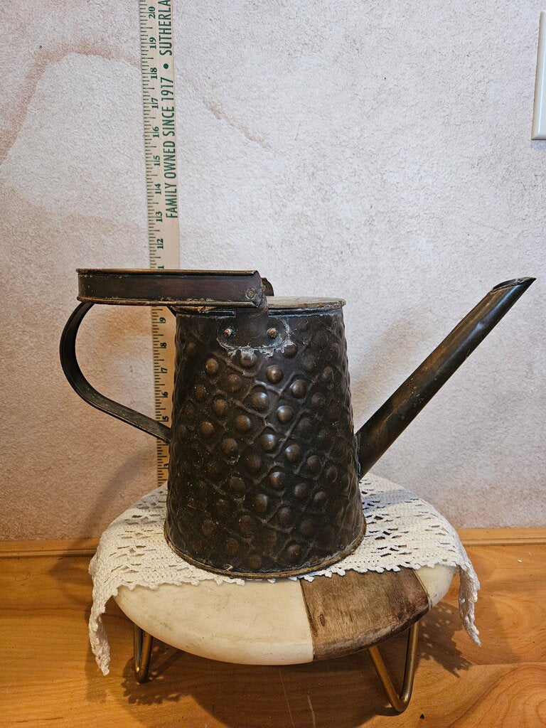 Vintage Unique hammered circle embossed Metal Watering Can with handle dried flower vase