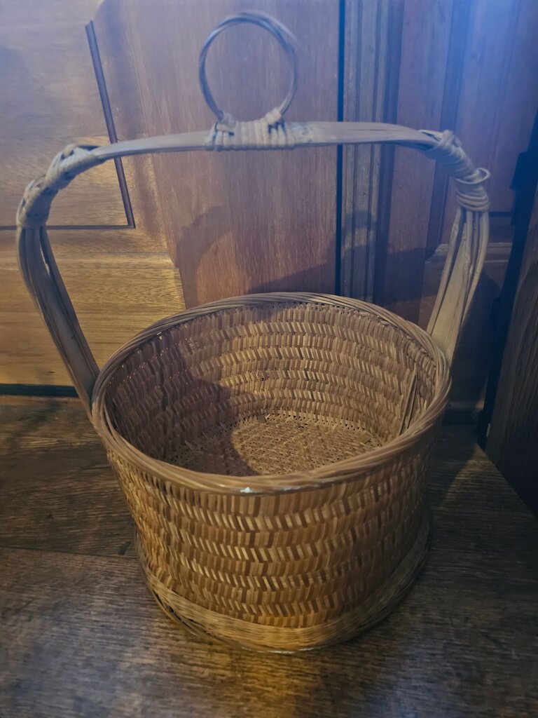 Vintage Japanse Ikebana Basket Large Wicker Bamboo Woven Farmhouse As is