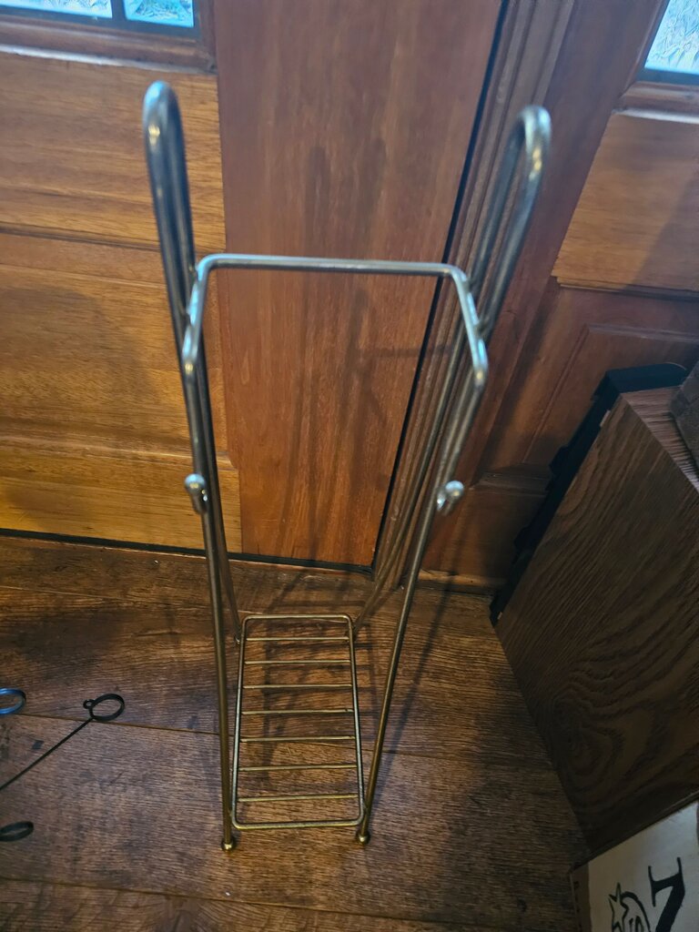 Vintage MCM Gold Brass Looking Metal Stand Tray Table toilet paper holder organizerr, purse riser