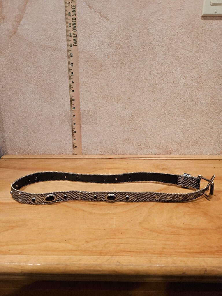 Houndstooth Patterned Belt