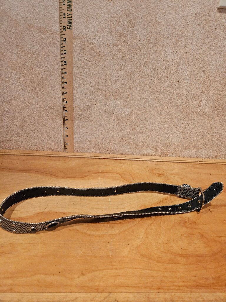 Houndstooth Patterned Belt