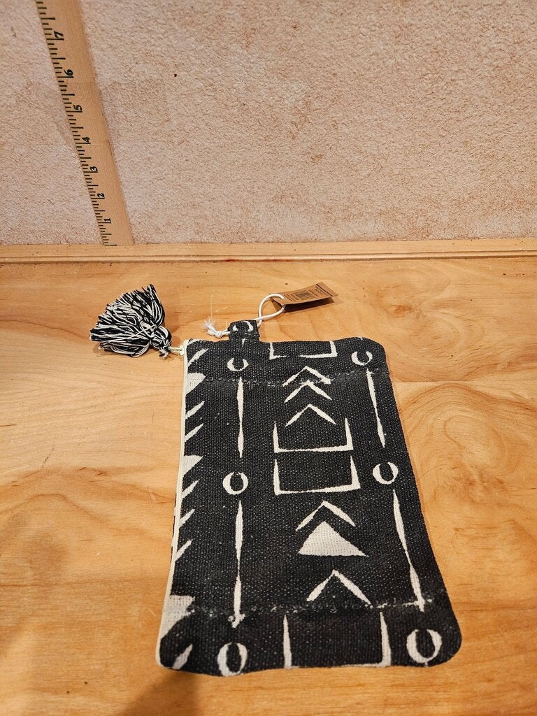 Black and White Patterned Bag