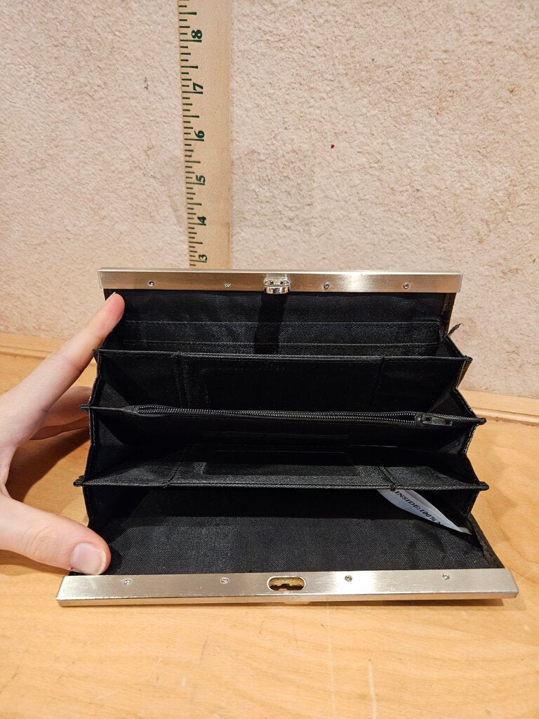 Black Crocodile Pattern Clutch Wallet