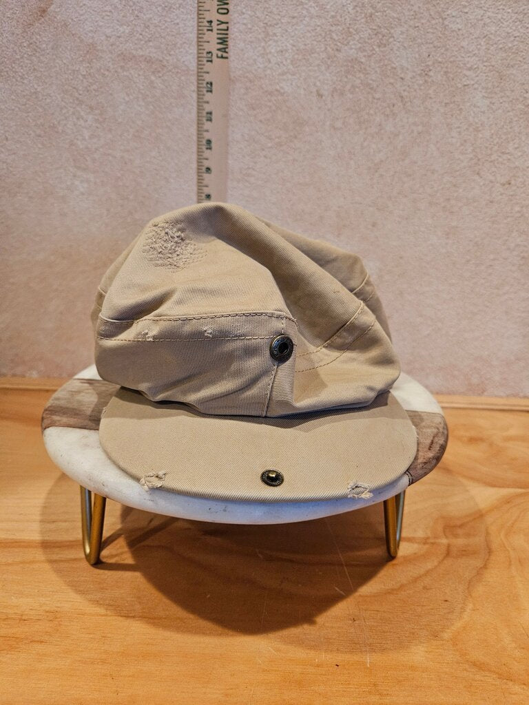 American Eagle Outfitters L/XL Cap
