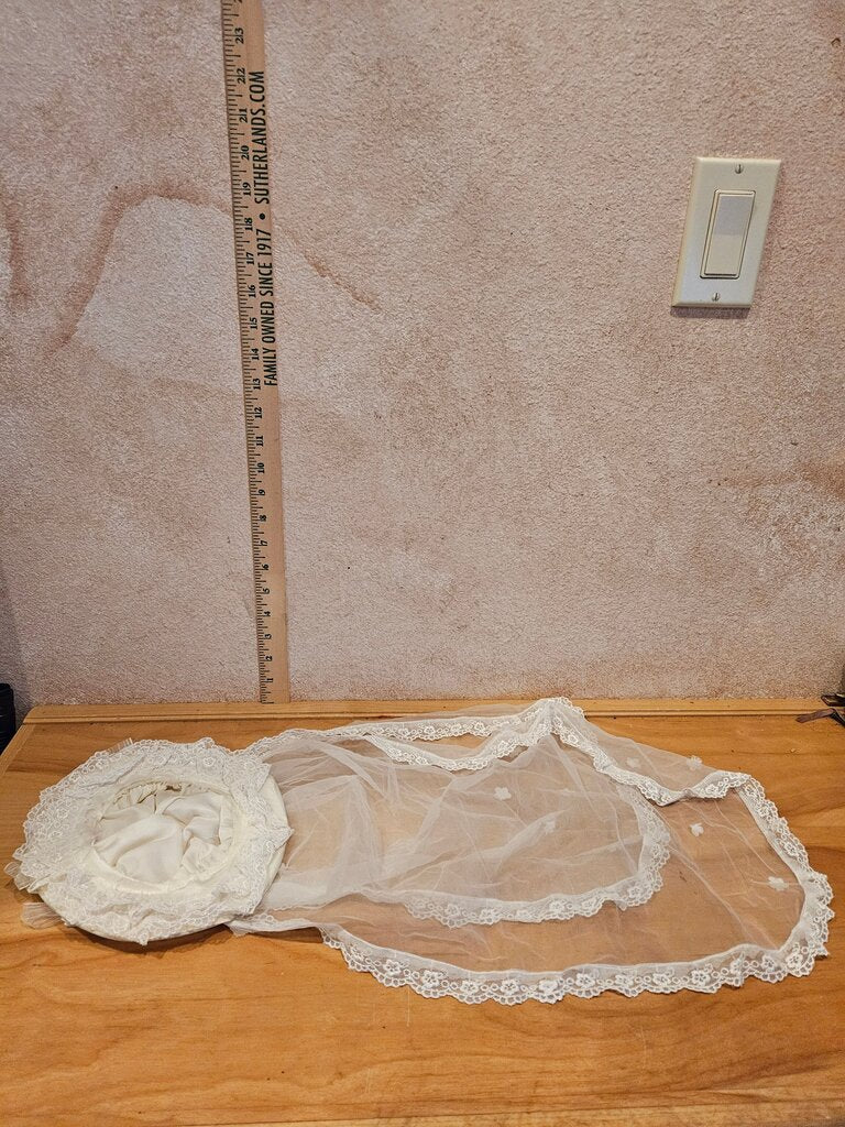 Vintage White Bridal Veil with Floral Embellishments