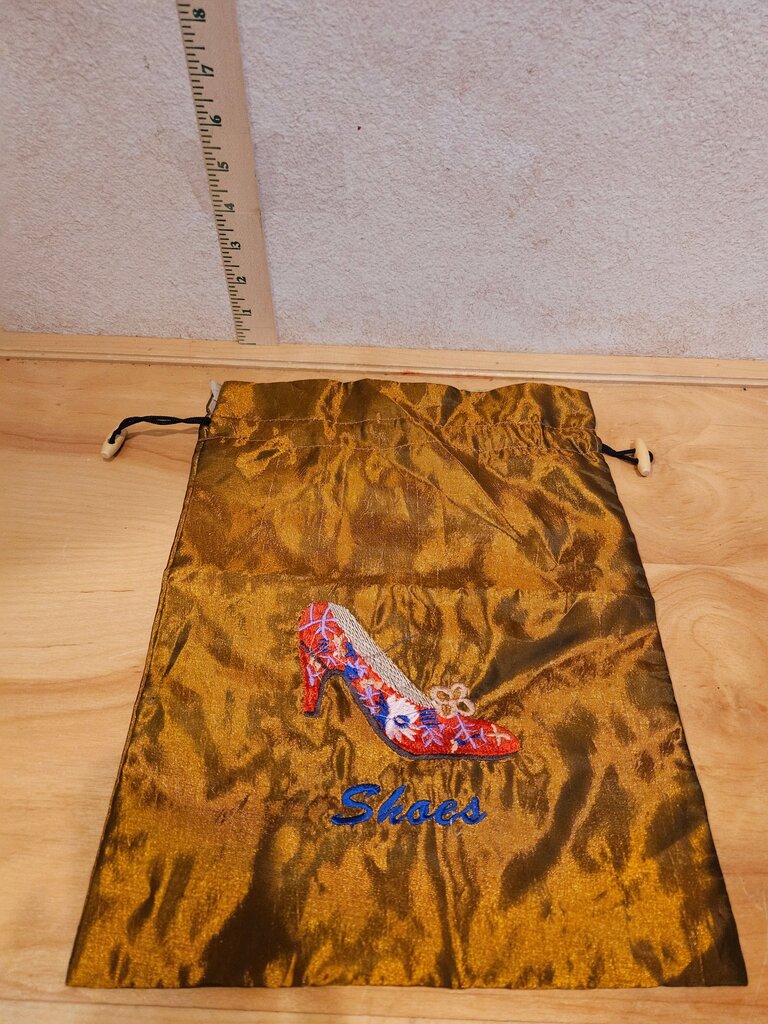 Elegant Gold Shoe Bag with Embroidery