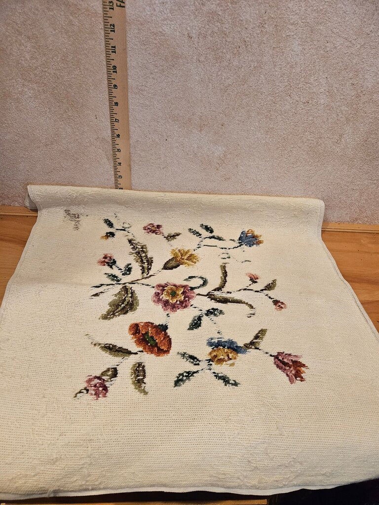 Floral Embroidery Tapestry Wall Hanging