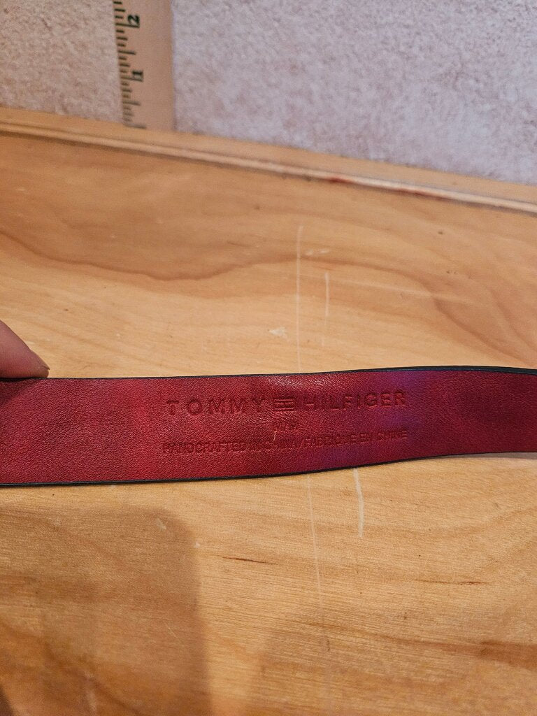 Tommy Hilfiger Men's Leather Belt
