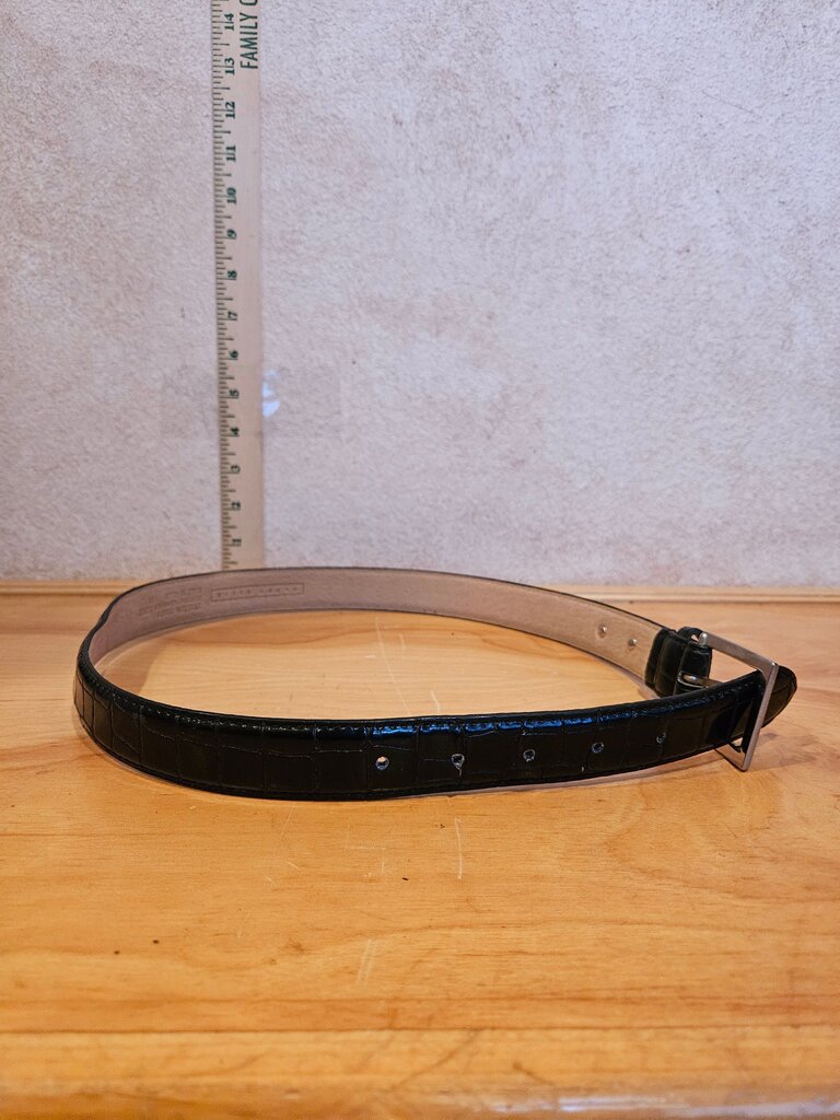 Perry Ellis Black Crocodile Pattern Belt